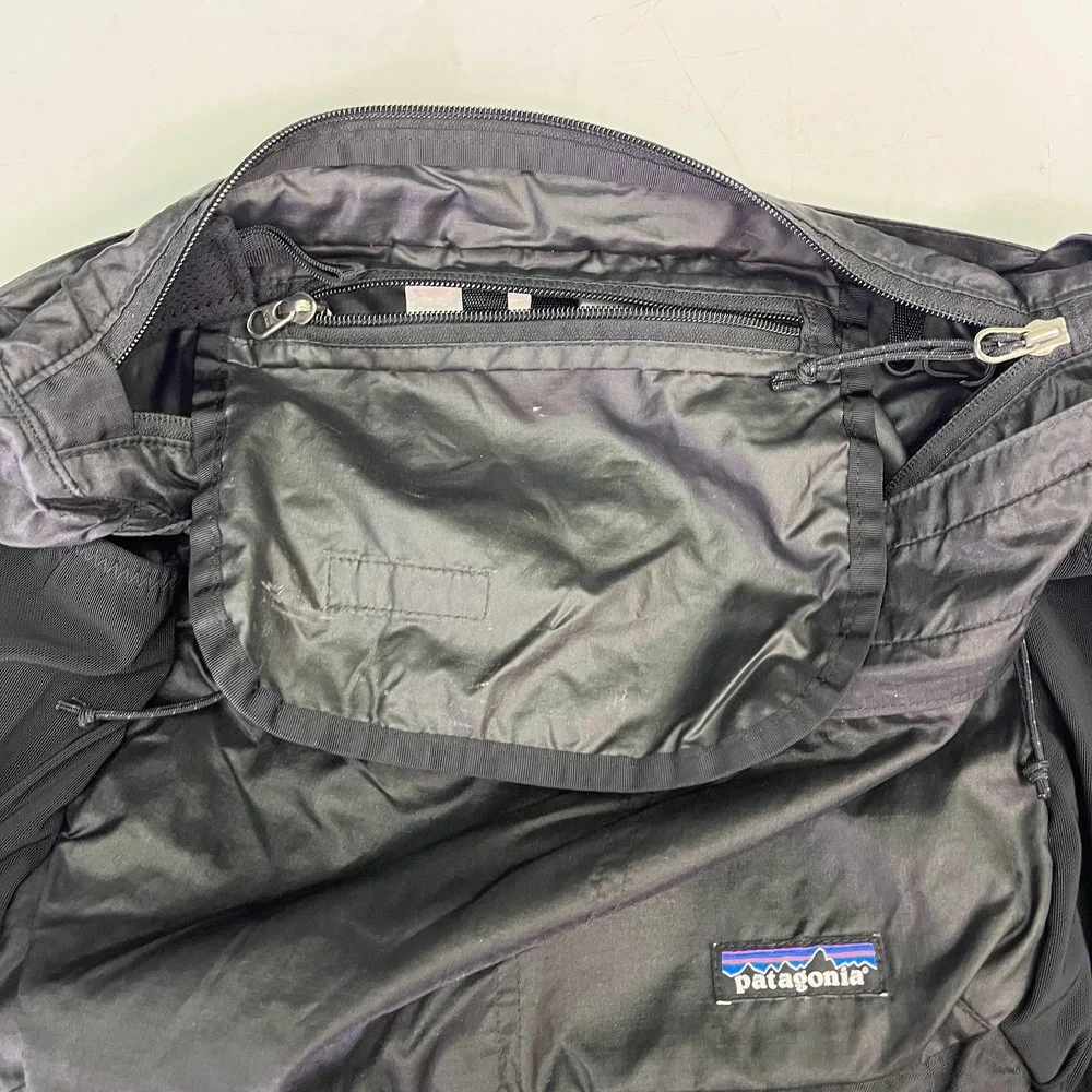 Patagonia lightweight crossbody